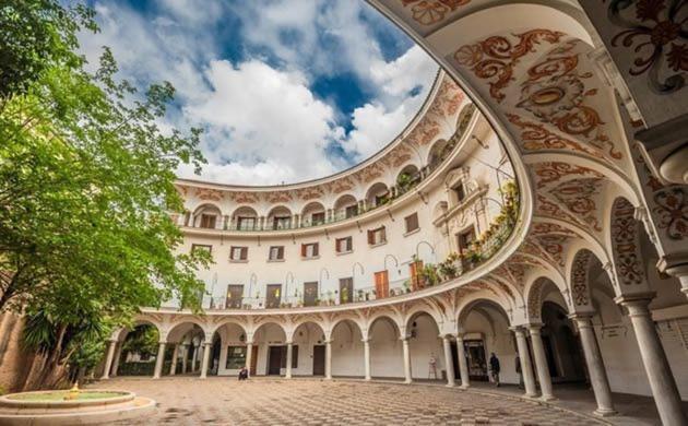 Casa Palacio El Condestable De Sevilla Exterior photo